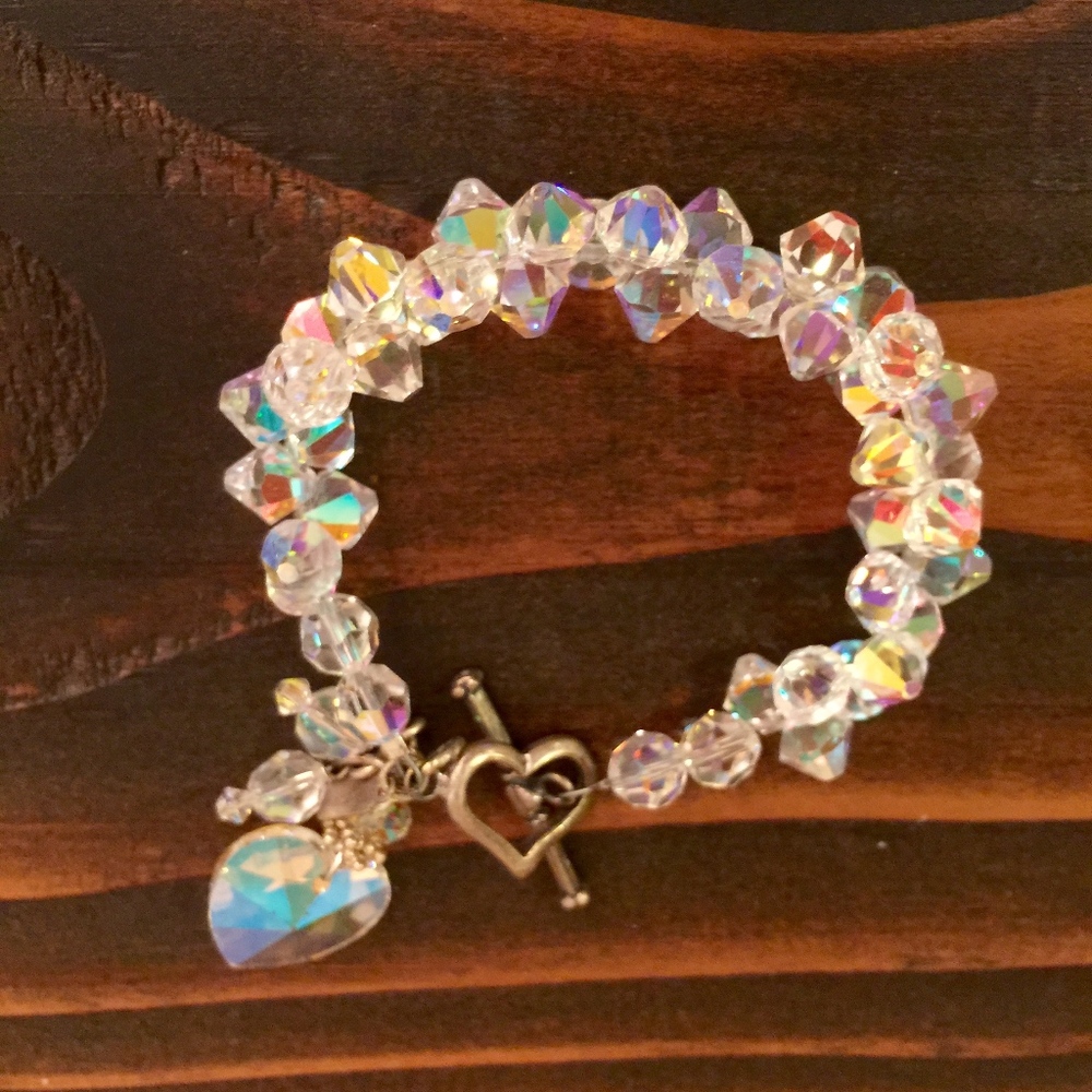 Dazzling heart bracelet